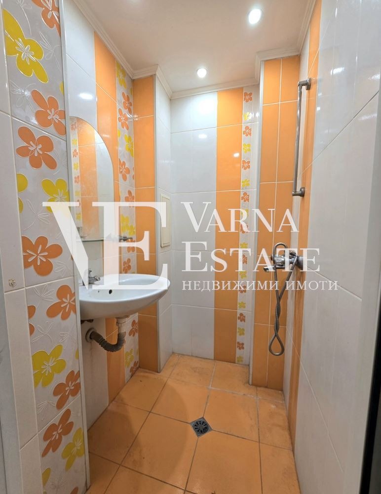 Продава 4-СТАЕН, гр. Варна, Погреби, снимка 15 - Апартаменти - 52533610