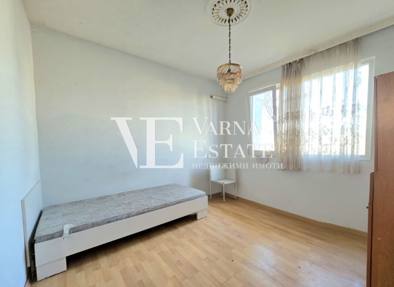 Продава 4-СТАЕН, гр. Варна, Погреби, снимка 9 - Апартаменти - 52533610