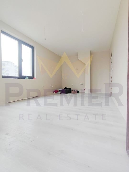 Продава 3-СТАЕН, гр. Варна, Кайсиева градина, снимка 2 - Апартаменти - 54998879