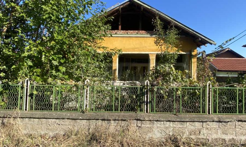 Продава  Къща област Видин , с. Гомотарци , 151 кв.м | 73554323