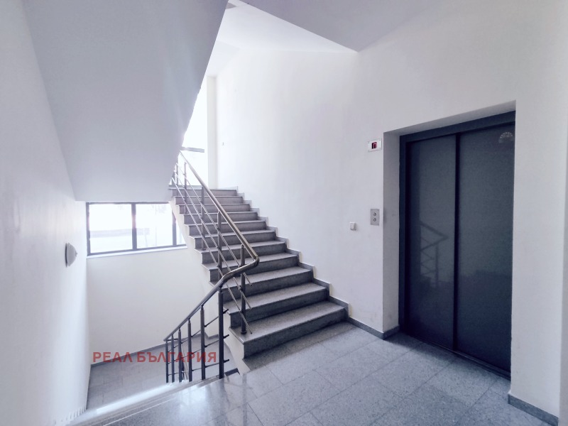 À venda  1 quarto Ruse , Vazrajdane , 86 m² | 85043642
