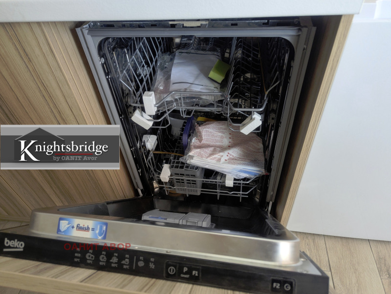 Продава  2-стаен град София , Красно село , 61 кв.м | 86714100 - изображение [12]