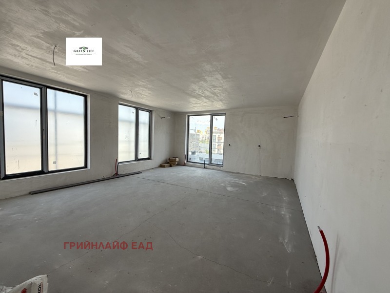 Продава  3-стаен град София , Дружба 2 , 126 кв.м | 28185649