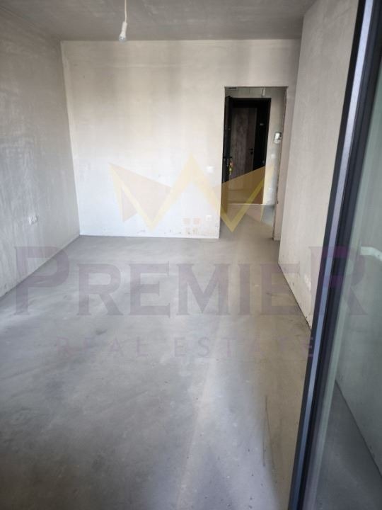 Продава МНОГОСТАЕН, гр. София, Банишора, снимка 2 - Апартаменти - 52362548