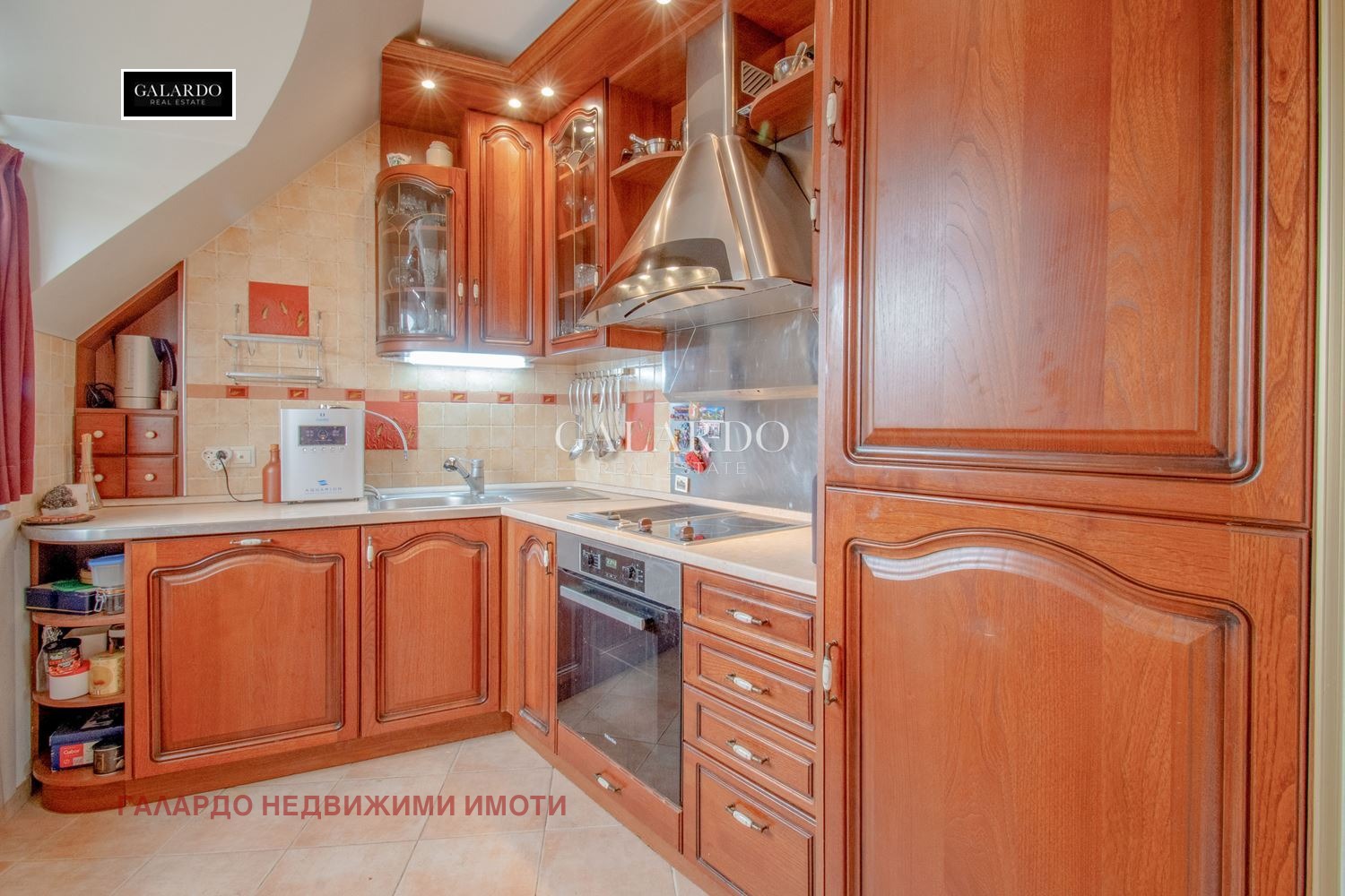 Продава 4-СТАЕН, гр. София, Иван Вазов, снимка 4 - Апартаменти - 53879599