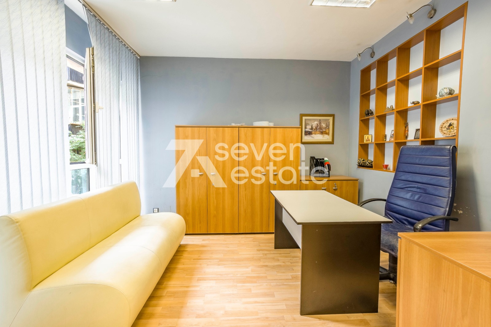 Продава ОФИС, гр. София, Център, снимка 7 - Офиси - 56370972