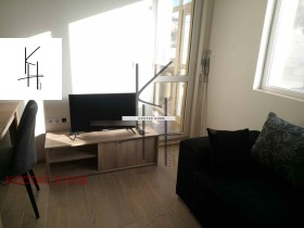 1 bedroom m-t Pchelina, Varna 1