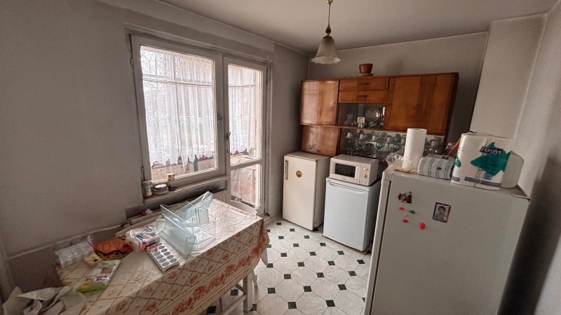 Продава 3-СТАЕН, гр. София, Сухата река, снимка 2 - Апартаменти - 52535306