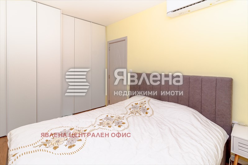 Продава 4-СТАЕН, гр. София, Център, снимка 7 - Апартаменти - 56423223