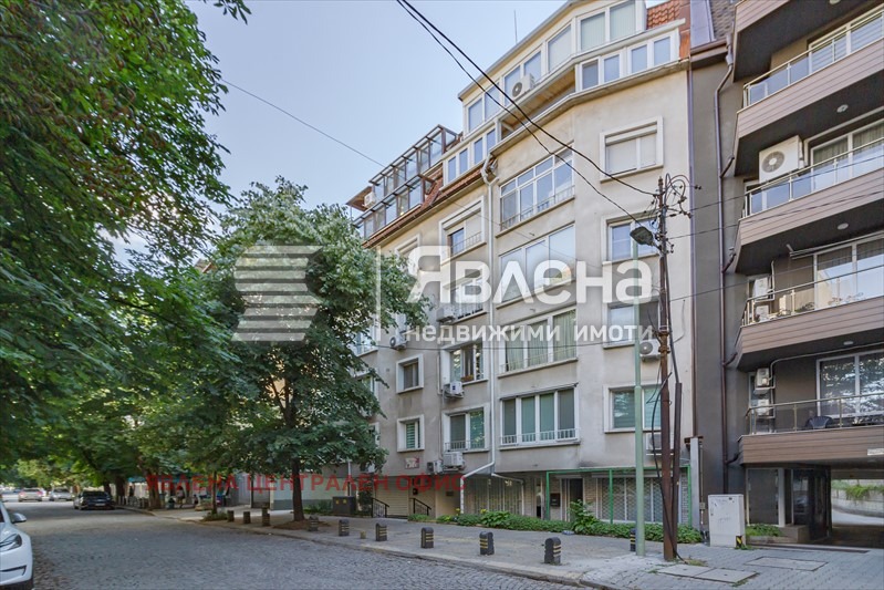 Продава 4-СТАЕН, гр. София, Център, снимка 14 - Апартаменти - 56423223