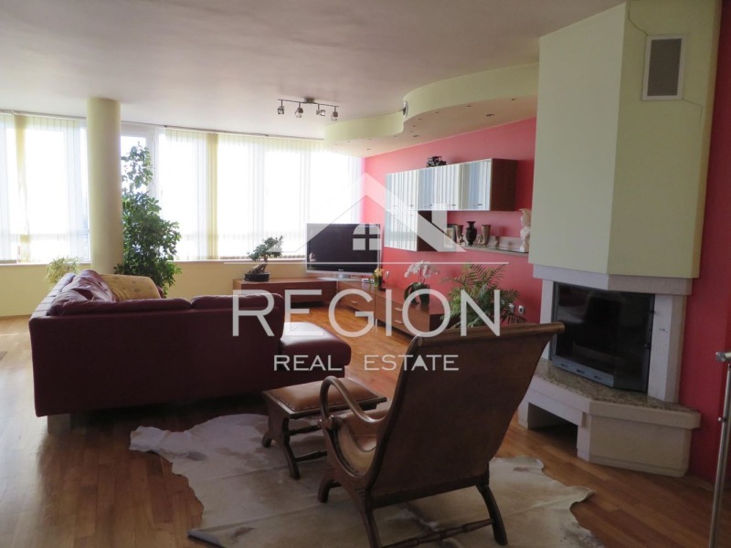 Eladó  Bérlakás Varna , Centar , 240 négyzetméter | 11324554 - kép [5]