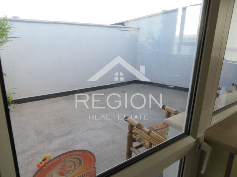 Eladó  Bérlakás Varna , Centar , 240 négyzetméter | 11324554 - kép [15]