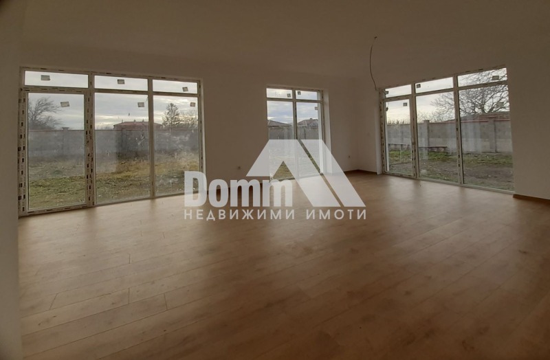 Продава КЪЩА, с. Баново, област Варна, снимка 10 - Къщи - 46036334