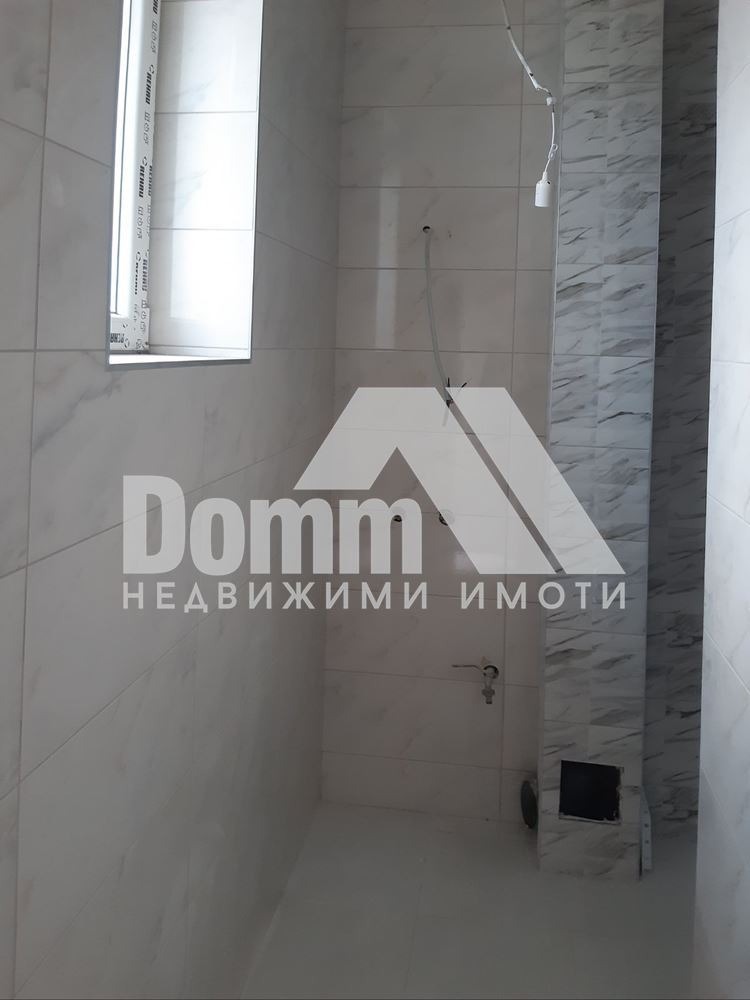 Продава КЪЩА, с. Баново, област Варна, снимка 15 - Къщи - 46036334