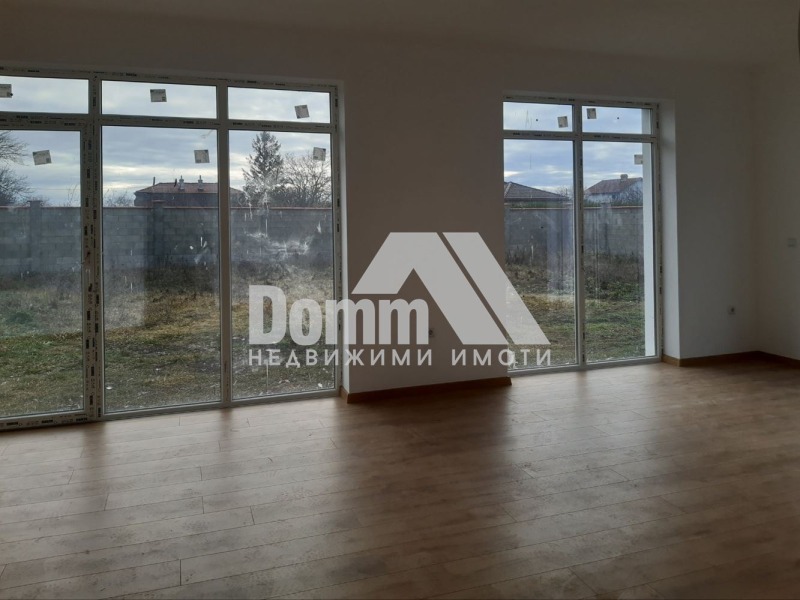 Продава КЪЩА, с. Баново, област Варна, снимка 11 - Къщи - 46036334