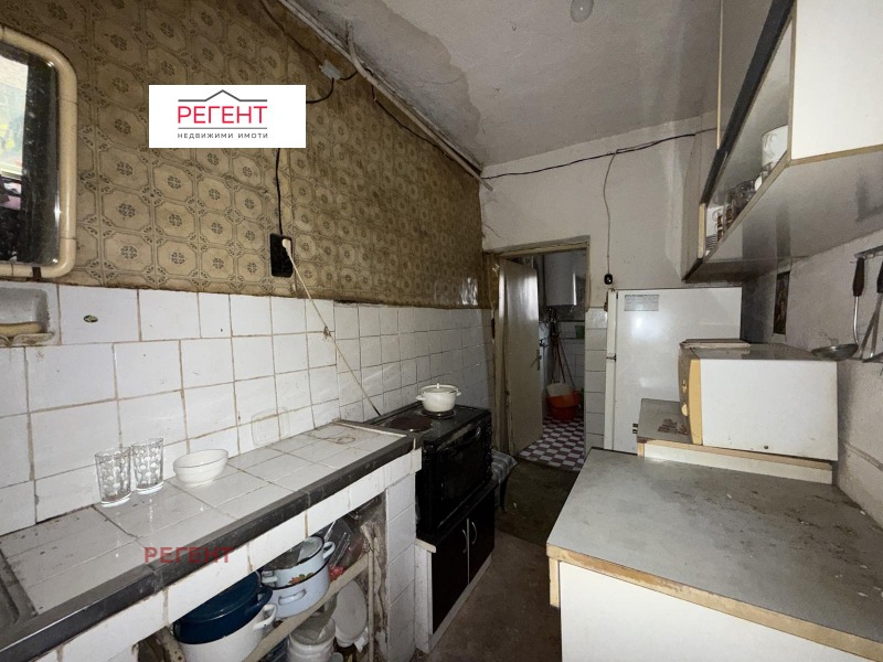 Продава КЪЩА, гр. Габрово, Младост, снимка 3 - Къщи - 52705359