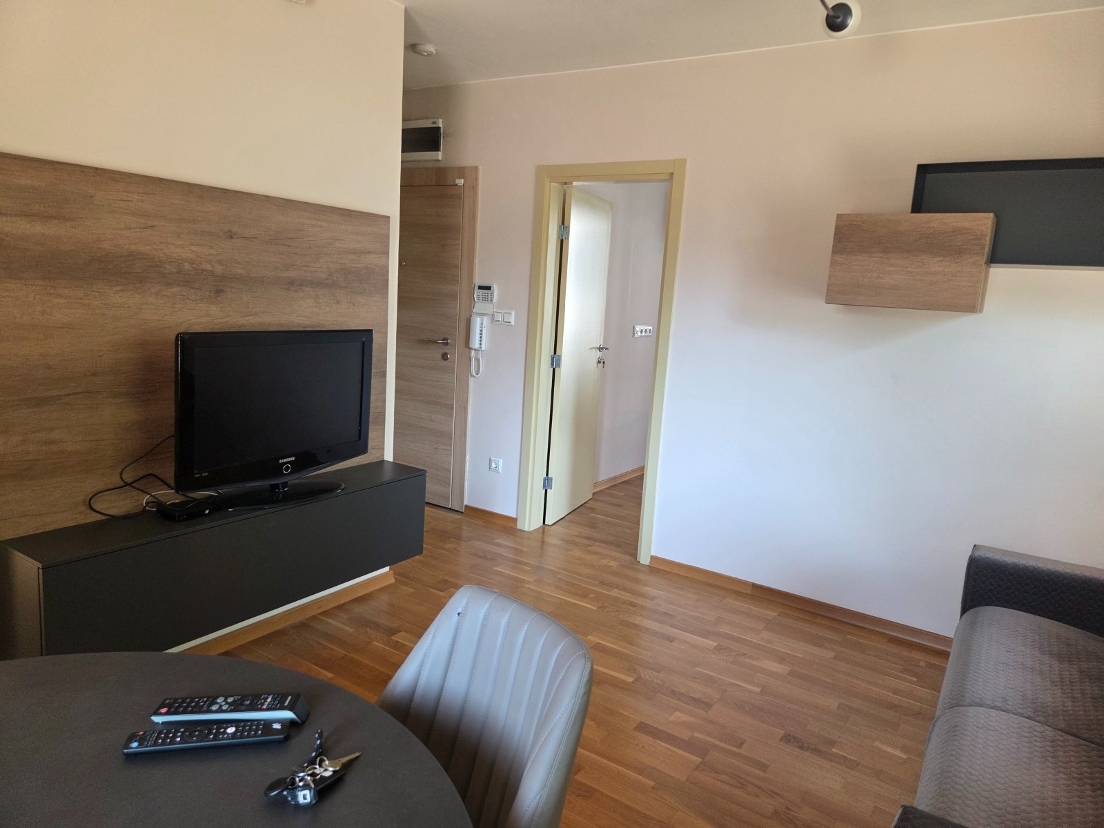 Продава 2-СТАЕН, гр. София, Изток, снимка 8 - Апартаменти - 55100115