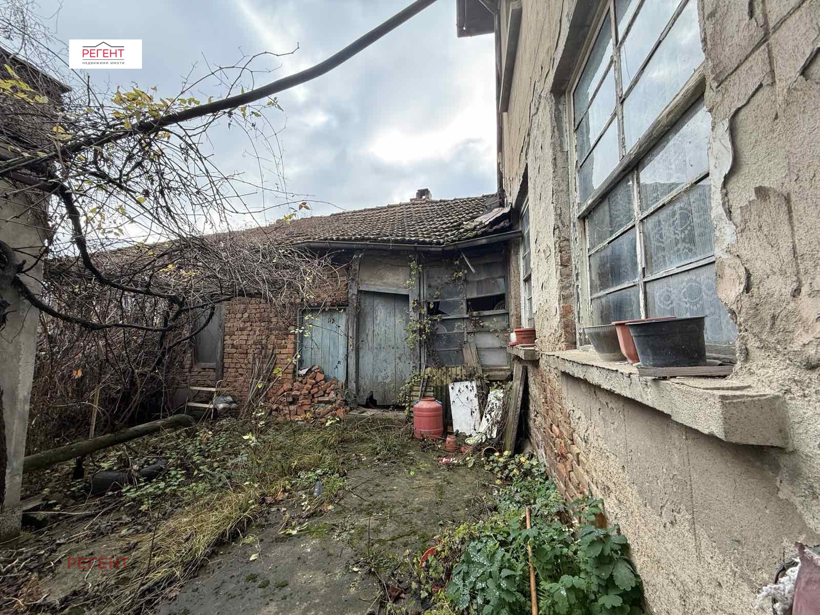 Продава КЪЩА, гр. Габрово, Младост, снимка 2 - Къщи - 52705359