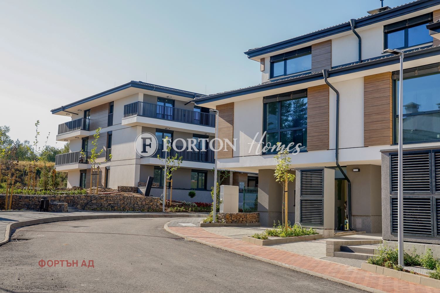 Продава КЪЩА, гр. София, м-т Камбаните, снимка 2 - Къщи - 53993604