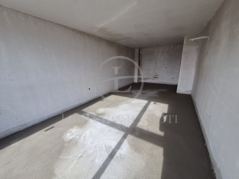 Продава 2-СТАЕН, гр. Пловдив, Кючук Париж, снимка 2 - Апартаменти - 51820550