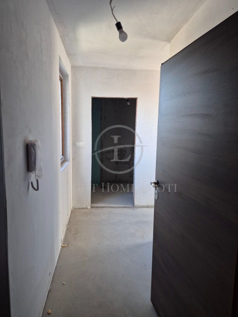 Продава 2-СТАЕН, гр. Пловдив, Прослав, снимка 6 - Апартаменти - 52450451