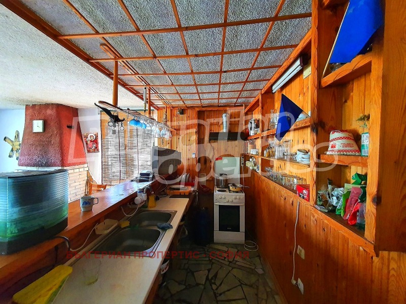 Продава КЪЩА, с. Горни Окол, област София област, снимка 11 - Къщи - 52873123