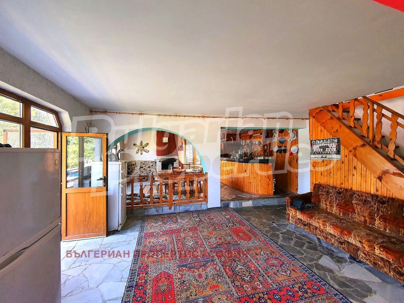 Продава КЪЩА, с. Горни Окол, област София област, снимка 4 - Къщи - 52873123