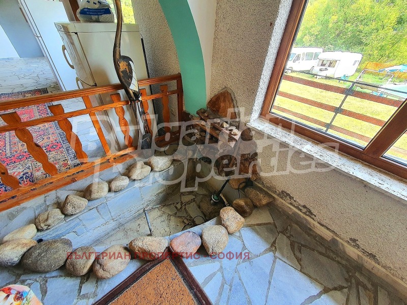 Продава КЪЩА, с. Горни Окол, област София област, снимка 10 - Къщи - 52873123