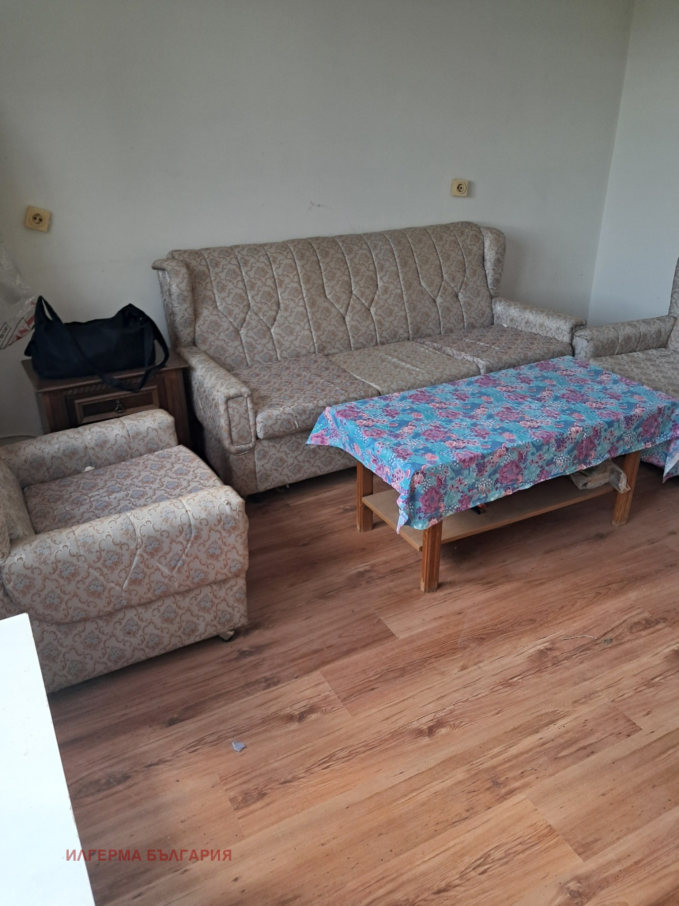 Продава КЪЩА, с. Цацаровци, област София област, снимка 2 - Къщи - 51165169