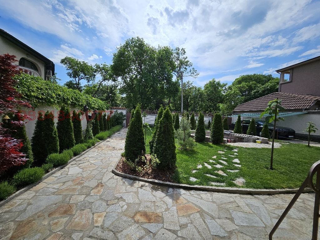 Продава КЪЩА, гр. Димитровград, област Хасково