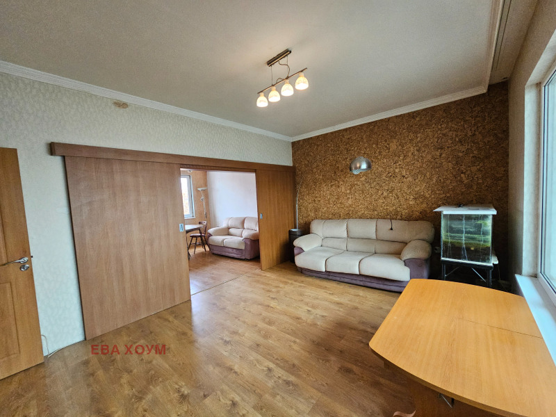 Продава 3-СТАЕН, гр. Пловдив, Каменица 1