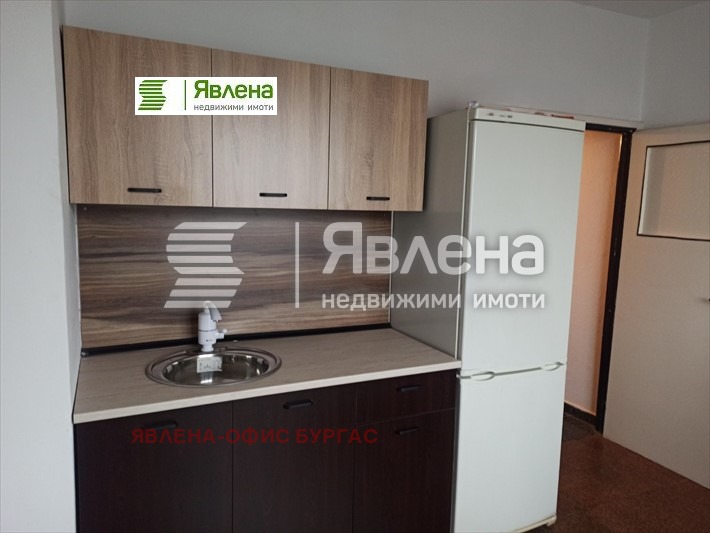 Na sprzedaż  3+ sypialni Burgas , Wazrażdane , 105 mkw | 88317353 - obraz [3]