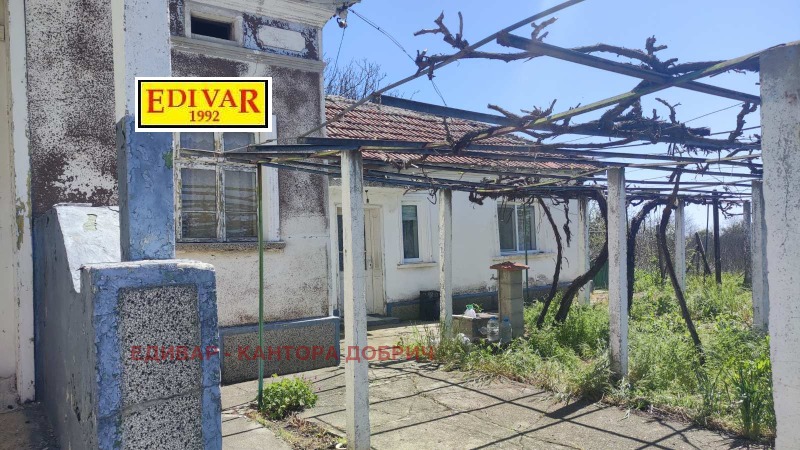 Продава КЪЩА, с. Нова Камена, област Добрич, снимка 9 - Къщи - 52708533