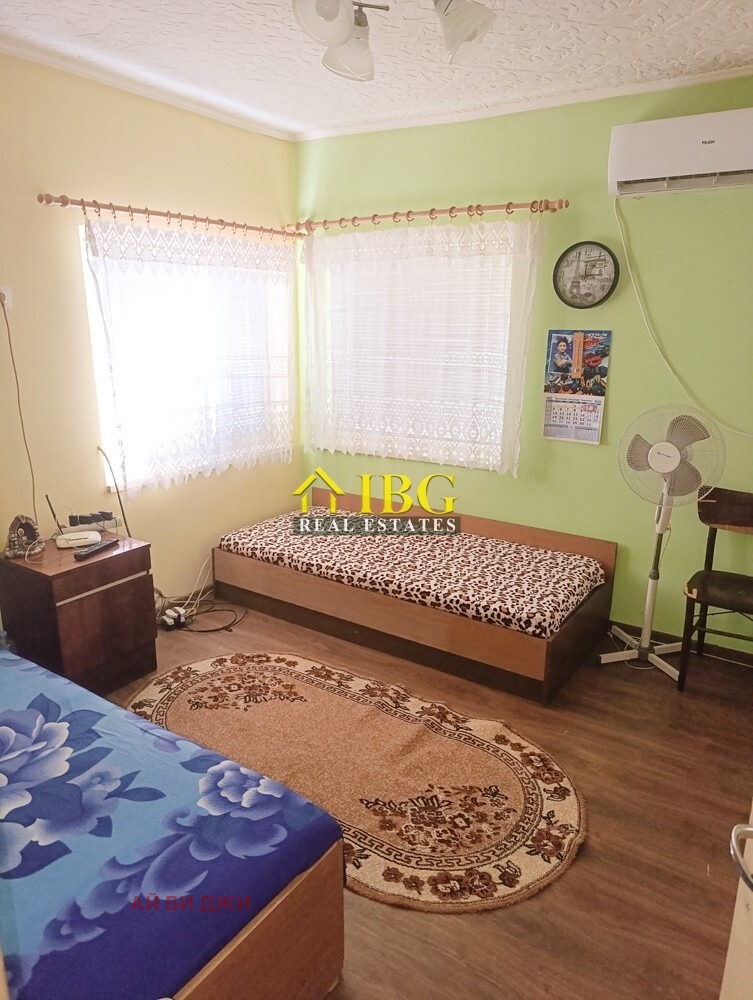 Продава КЪЩА, гр. Балчик, област Добрич, снимка 10 - Къщи - 56528693