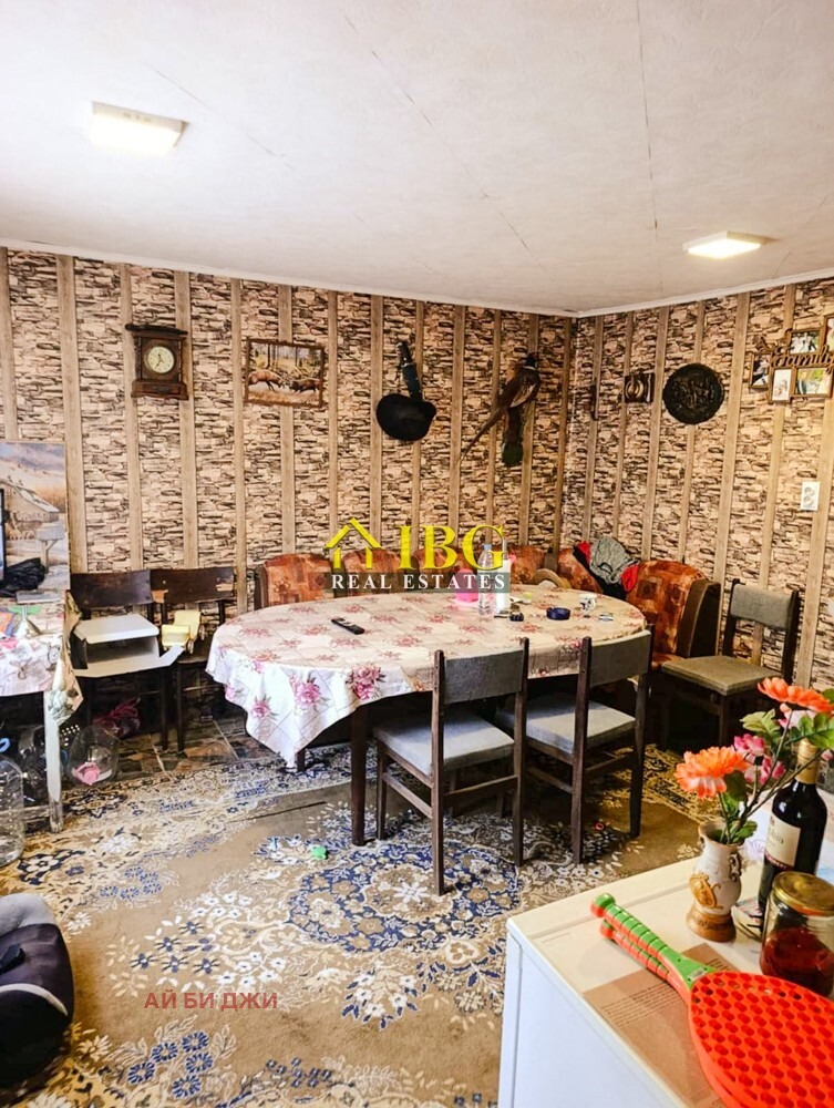 Продава КЪЩА, гр. Балчик, област Добрич, снимка 3 - Къщи - 56528693