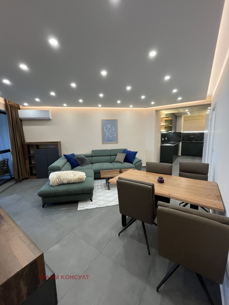 Продава 2-СТАЕН в град Пловдив, Младежки Хълм - 96 кв.м / 220 900 € » 432 042.85 лв., ПРАЙМ КОНСУЛТ