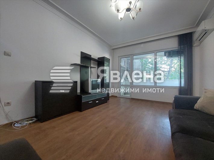 Продава 3-СТАЕН, гр. Пловдив, Кючук Париж, снимка 1 - Aпартаменти - 47389980