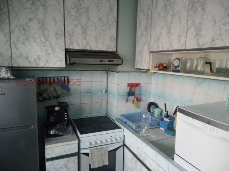 Продава 4-СТАЕН, гр. Русе, Чародейка - Юг, снимка 11 - Апартаменти - 52779726