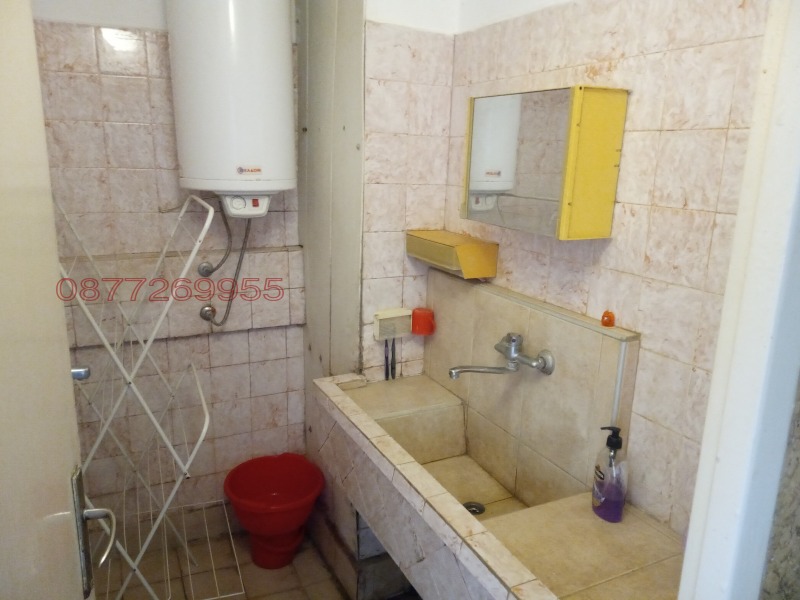 Продава 4-СТАЕН, гр. Русе, Чародейка - Юг, снимка 17 - Апартаменти - 52779726