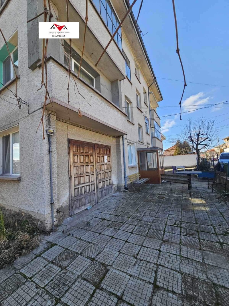 Продава  Етаж от къща област Пловдив , гр. Хисаря , 110 кв.м | 78937029 - изображение [2]