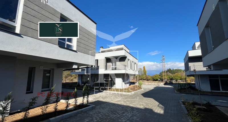 Продава КЪЩА, гр. София, м-т Детски град, снимка 13 - Къщи - 51877670