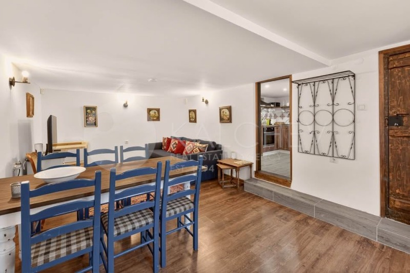 Продава КЪЩА, с. Пчелник, област Варна, снимка 6 - Къщи - 52476847