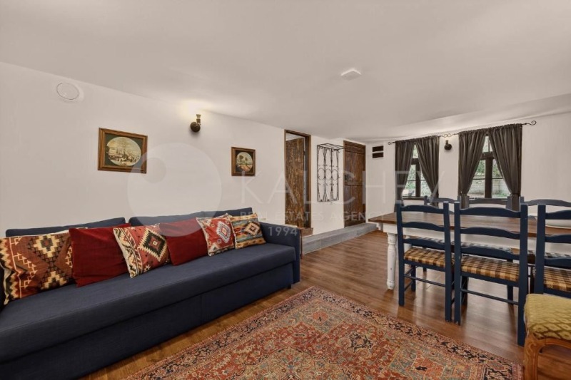 Продава КЪЩА, с. Пчелник, област Варна, снимка 5 - Къщи - 52476847