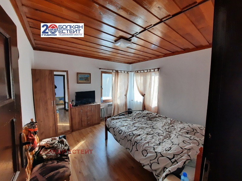 Продава КЪЩА, с. Тодювци, област Велико Търново, снимка 16 - Къщи - 53042407