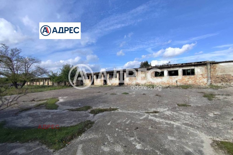 Продава ПРОМ. ПОМЕЩЕНИЕ, с. Водица, област Варна, снимка 7 - Производствени сгради - 52747038