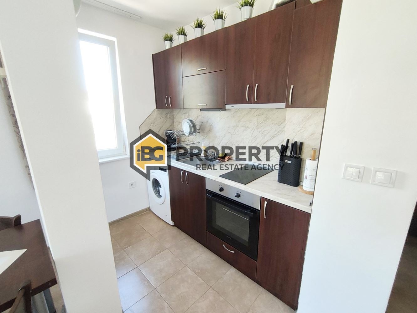 Продава 1-СТАЕН, гр. Бяла, област Варна, снимка 3 - Апартаменти - 56033099