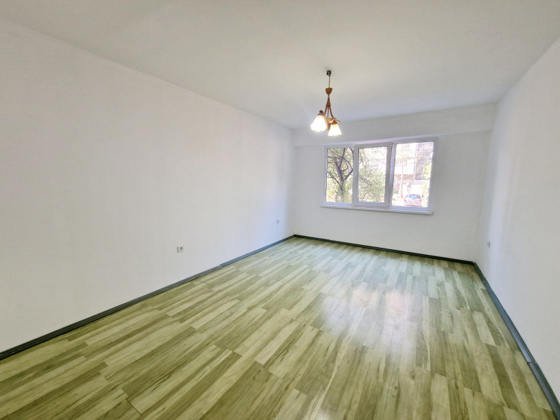 For Sale  2 bedroom Ruse , Zdravets Iztok , 71 sq.m | 94547680 - image [10]