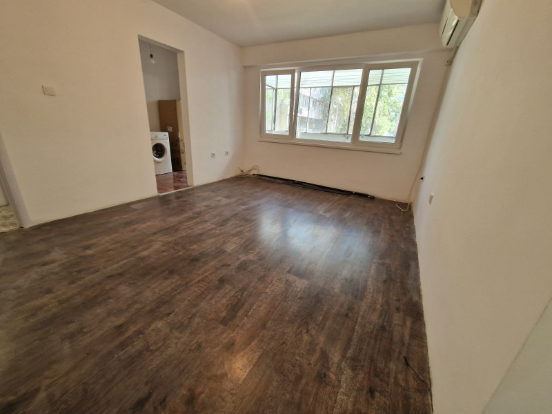 For Sale  2 bedroom Ruse , Zdravets Iztok , 71 sq.m | 94547680 - image [3]