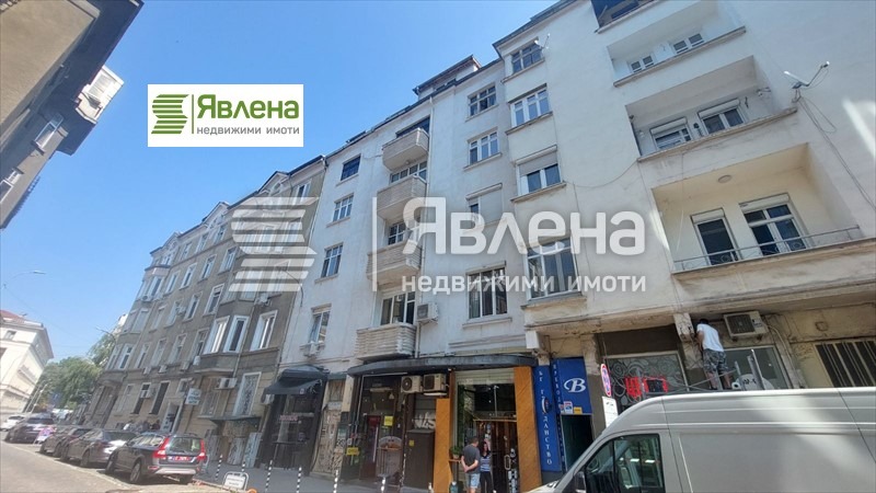 Продава  4-стаен град София , Център , 100 кв.м | 99973787