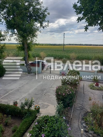 Продава КЪЩА, с. Безводица, област Добрич, снимка 4 - Къщи - 53169843